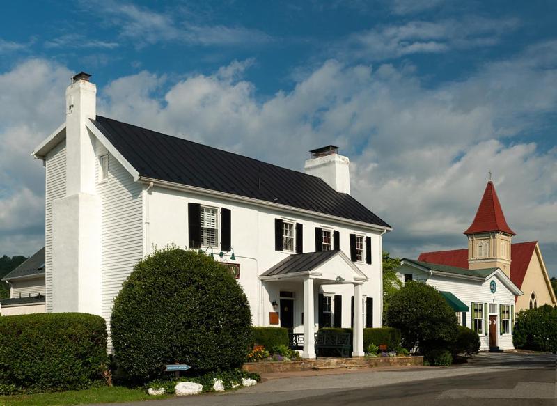 Ashby Inn & Restaurant 
パリ エクステリア 写真